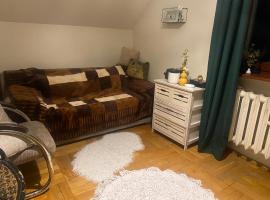 Chromiczówka, hotel u gradu 'Chojna'