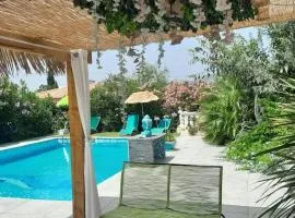 Grande Villa avec Piscine privée 6 pers, proche de Cassis et Marseille