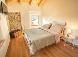 Cà Bianca, Hotel in Erba