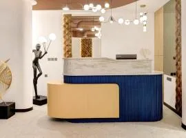 April Hotel
