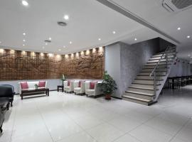 Mar del Plata में, होटल Hotel Neptuno