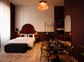 Maroon & Moss Residence