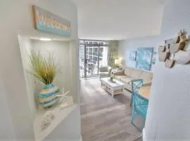 Updated 1BR Direct Ocean Front Condo, Pools, Beach