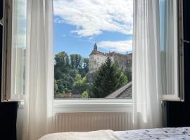 Privatzimmer Burgpanorama, viešbutis mieste Raabs an der Thaya