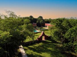 Hotel Hacienda Ticum, hotel em Ekmul