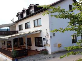 Gasthof zur Post, hótel í Riedenburg