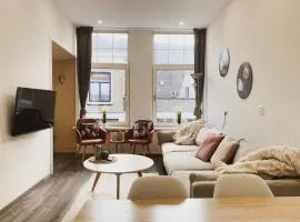 8P 4B Charming Dordrecht Retreat in City Center