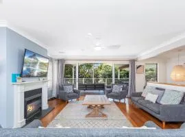'Indys Beach House' by HolidayCo