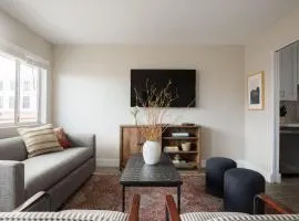 Seashore VII by AvantStay Modern La Jolla Flat 5mins from the Beach