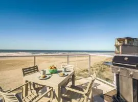 Moonlight by AvantStay Modern Home w Views Direct Access to Rockaway Beach