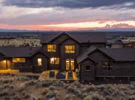 Clint by AvantStay Located Within The Brasada Ranch Community Golf Course Pool Hot Tub, viešbutis mieste Powell Butte