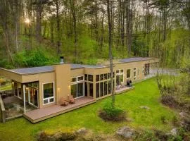 Secluded Modern Enclosed Patio Forest Views Woodland Zen by AvantStay