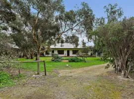Hidden Treasure - Aldinga Scrub - C21 SouthCoast Holidays