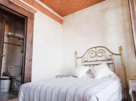 Viesnīca Hotel Na-anché Aeropuerto pilsētā Oahaka