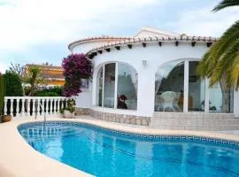 Chalet cómodo en Denia para 4 personas - ES-373-1