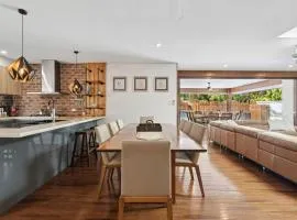 La Playa - Pool, Gym, Fire Pit, pets OK