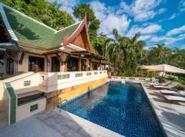 D Villa Phuket-Luxury 6-Bedroom Private Villa in Panwa Entire Place