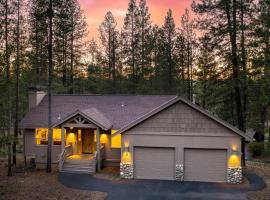 Quail by AvantStay Great Location Game Room Hot Tub Deck, ξενοδοχείο σε Sunriver