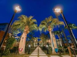 グランピングトレーラLanikai、Ikuhoのホテル