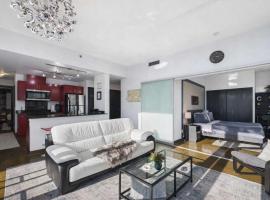 Modern Beltline Escape Sky-High Views DT Views, caba&ntilde;a en Calgary