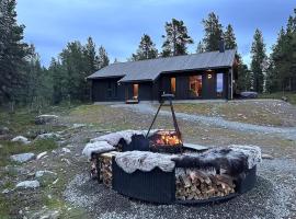 Cabin At The Gateway To Jotunheimen, hotel di Tessand