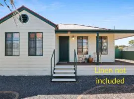 Cudmore Cottage - 18 Cudmore Rd, McCracken