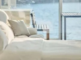 Geoje The Shine Pool Villa