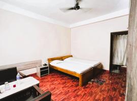 Ellora, готель у місті Kuch Bihār