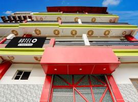 Hotel O Rae Bareli Railway Junction Formerly Nova Resorts & Luxury Farm, готель у місті Rāe Bareli