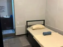 Little John's Town Inn