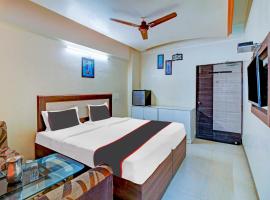 Townhouse Dange Chowk Bus Terminal, hotel i Yerandwane