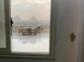 Grand pyramids Museum luxury view inn