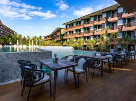 C270 Prime Location New Condo Pool Gym & Sauna，班拉克海灘的飯店