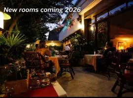 Rubin Kitchen&Wine Rooms