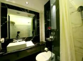 Hotel Bon-Fire #Most Awarded# Peaceful Heritage ! Property Of The Year !!