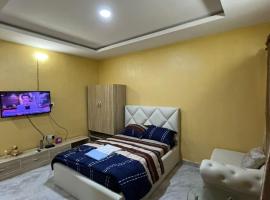 Quiet Traveler's Little Dream Home, hotel Egba városában