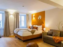 Premium Altstadt Loft I 90 qm I 2 Schlafzimmer & Daybed I Workspace I 6 Gäste