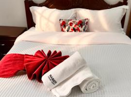 NAIBERi LUXURY HOME, hotel di Eldoret