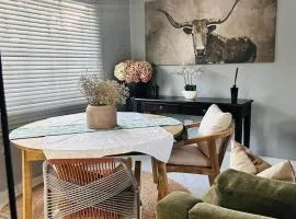 33OnPangolin B&B