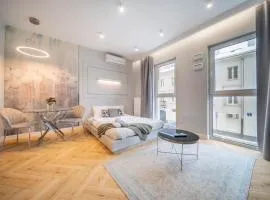 Targowa Bright Studio by Sofija