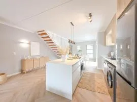 Stylish 3 Bedroom Townhouse in Secure Estate