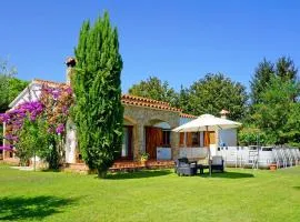 Casa en Viladamat con piscina en la Costa Brava