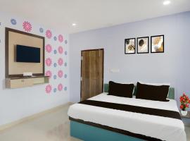 Viesnīca HOTEL O SR GRAND pilsētā Varangala