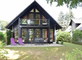 Ferienhaus Plau am See, direkt am Wasser, hotel di Plau am See