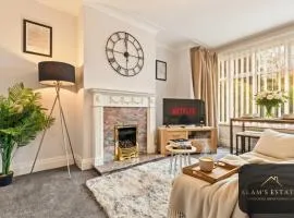 Roundhay Home 4-Bed with Free Parking WI-FI