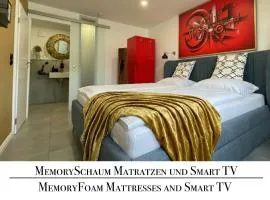 Natur-Ferien-Haus, Klein Rosenburg, Design-Ferienhaus an der Burg, Wallbox, 100Mbit WLAN & Zaun