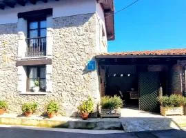 Casa Gerpe I - San Antolín y Gulpiyuri a un paso