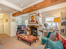 2 Bed in Brockenhurst oc-92220, hotel din Beaulieu