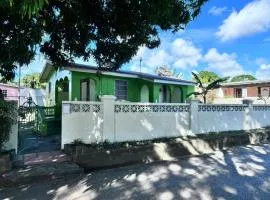 Charming Holiday House in Lower Carlton, Barbados