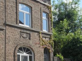 Furnished house BXL- for team of workers, Hotel in Beersel